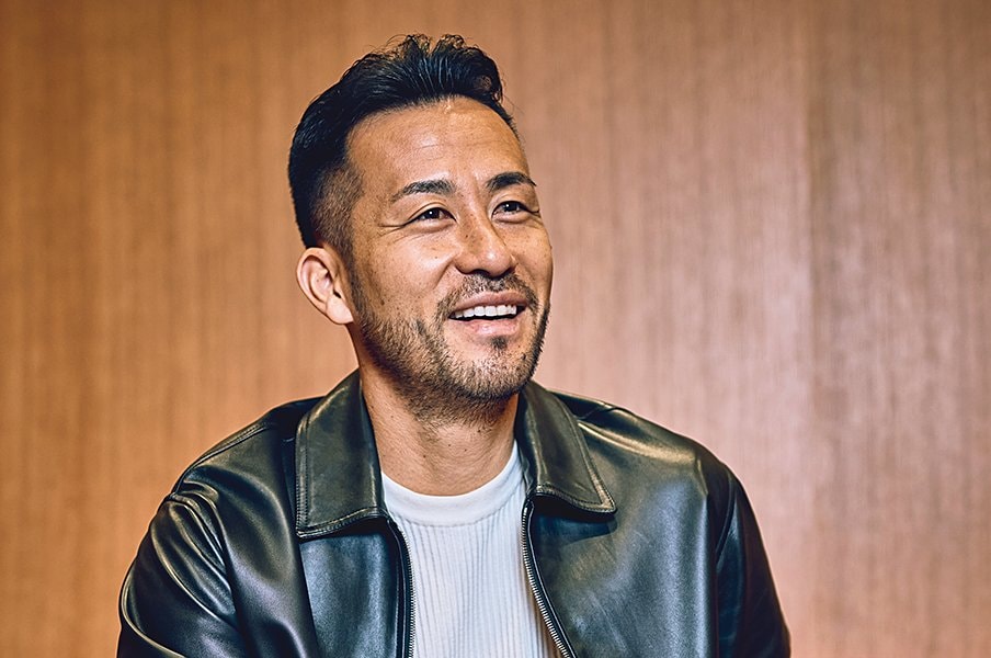 ［蘭英伊独米と5カ国で奮闘］吉田麻也「話せたら人生が豊かになる」＜Number Web＞ photograph by Kiichi Matsumoto