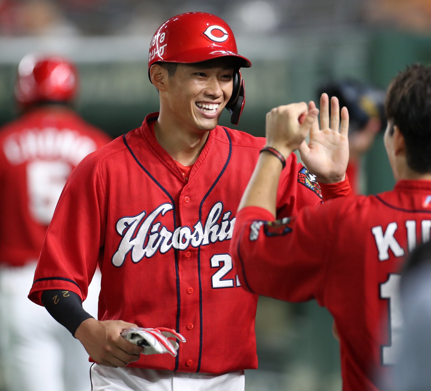 2017年ドラフト1位の中村奨。過去3シーズンは捕手にこだわりを見せたが、初めてのスタメン出場は今季のレフトでの起用だった