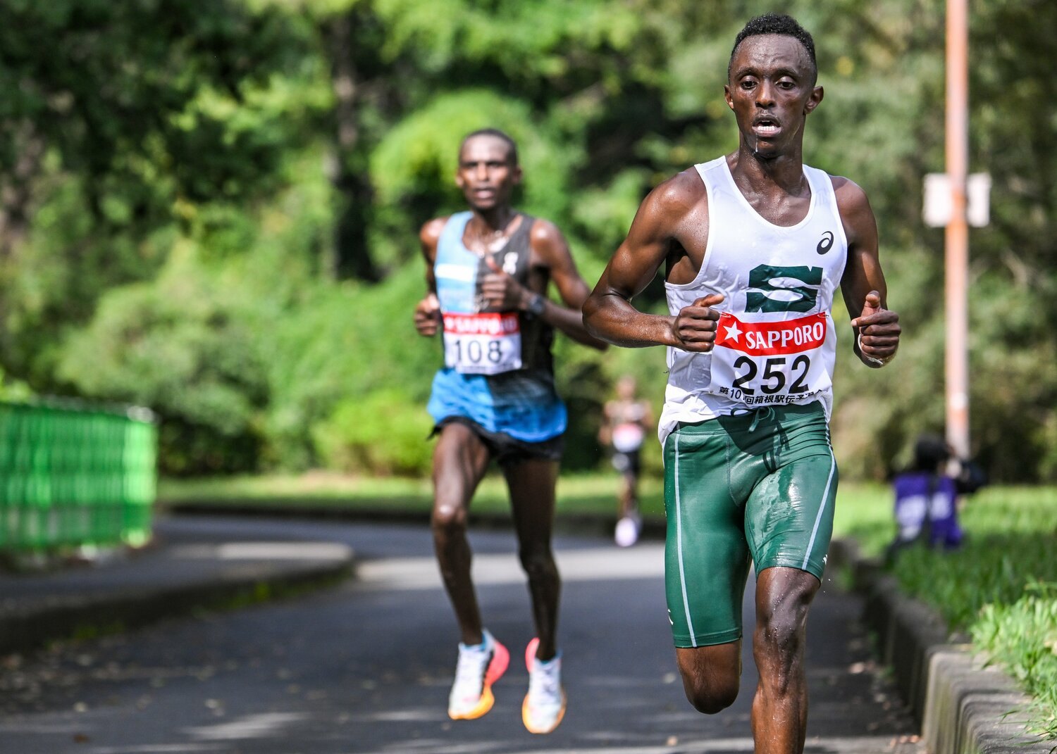 今季も主軸の走りが期待される専修大のダンカン・マイナ(252番) ©Nanae Suzuki