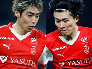 「PSGをブ然とさせた」中村敬斗ゴール＆お膳立て伊東純也が喜ぶ“会心の1枚”「関根大輝も試合後…」ランス“日本人3兄弟”を現場で撮った