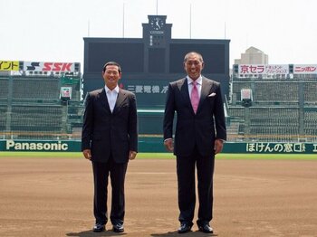 甲子園で清原和博が桑田真澄と語りあった日「1年のときは桑田と会話した記憶ないわ」「ホント、人生は紙一重だよな」＜30年目のKK対談公開＞＜Number Web＞ photograph by Kisei Kobayashi