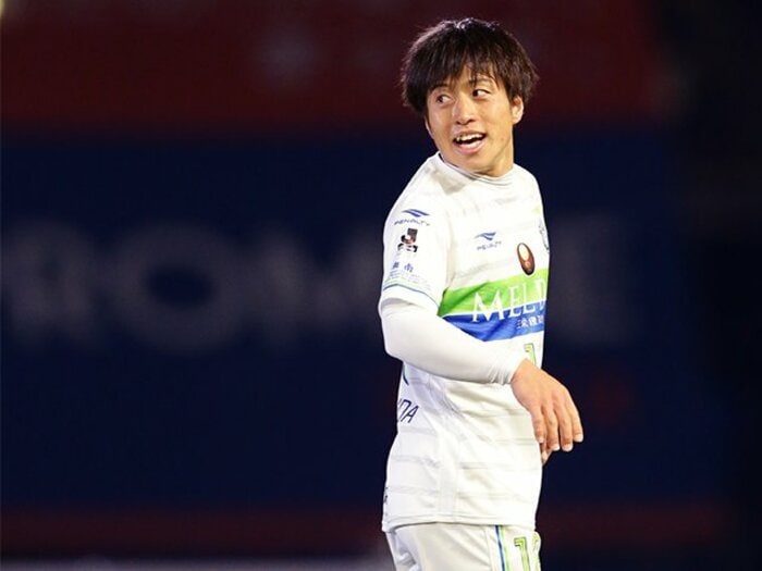 湘南・松田天馬に漂うスターの予感。曹監督も期待する“状況判断の鬼”。＜Number Web＞ photograph by J.LEAGUE PHOTOS