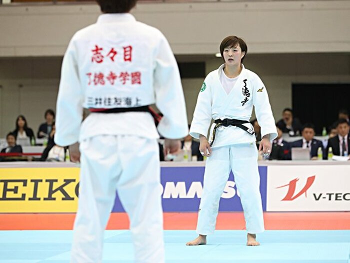 柔道・角田夏実の大逆転はあるのか。階級変更を決断させた五輪への執念。<Number Web> photograph by Naoki Morita/AFLO SPORT