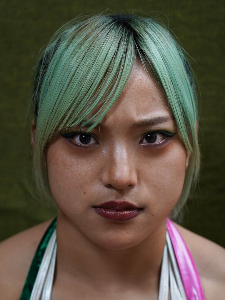 スターダム屈指の肉体派レスラー・飯田沙耶25歳の運命を変えた“推しと筋肉”「もう、制御しなくていいんだ」《特別グラビア》(27)