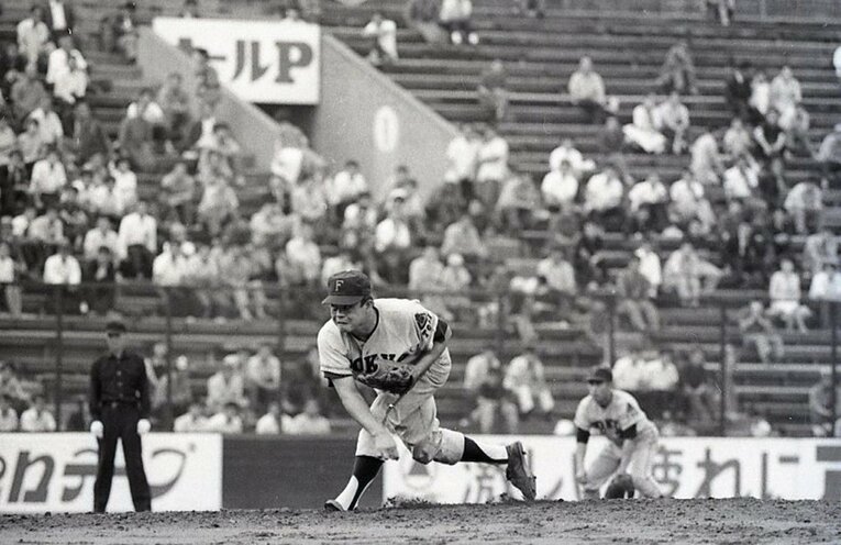 プロ時代の尾崎行雄。当時No.1打者の評価は「球が速すぎて途中から消える」 ©JIJI PRESS