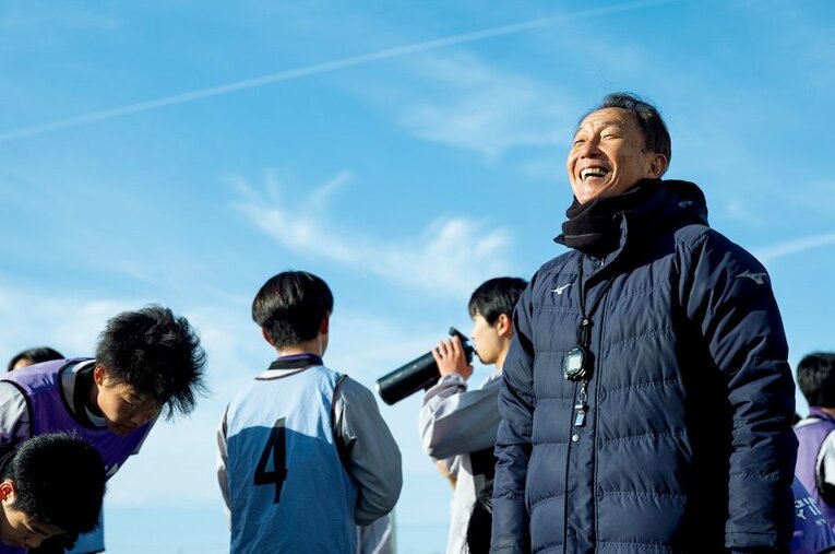 現在は岩手・花巻東高サッカー部のテクニカルアドバイザーを務める柱谷 ／ photograph by Nanae Suzuki