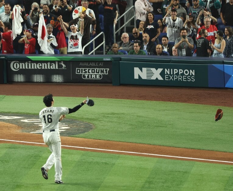 剛腕から繰り出された2連投　©JIJI PRESS