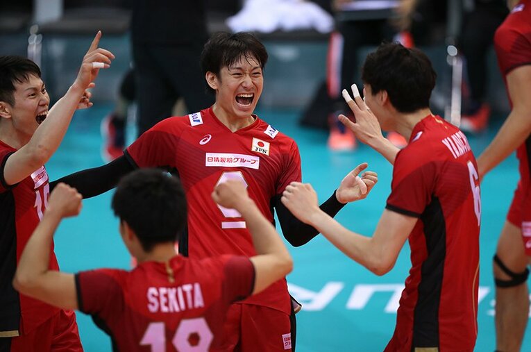 主将として日本代表を牽引してきた柳田将洋。東京五輪の夢は断たれたが、そのリーダーシップでバレーボール界に大きな影響を与えてくれるはずだ（写真は2018年ネーションズリーグ） ／ photograph by Takahisa Hirano/AFLO