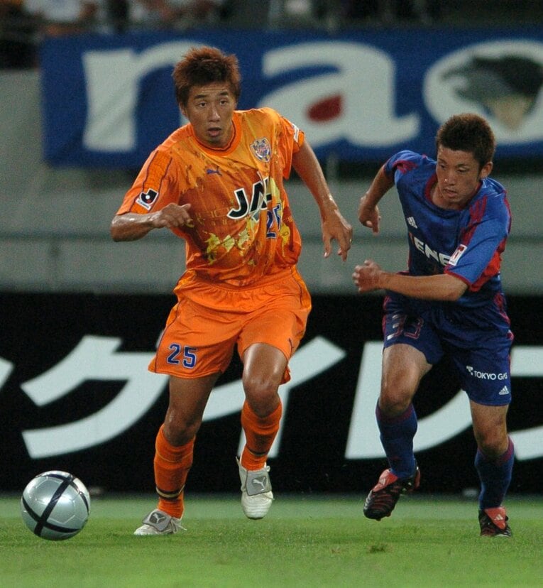 2003年以後は、慢性的な膝の痛みを抱えながらプレーを続けた　©Etsuo Hara/Getty Images