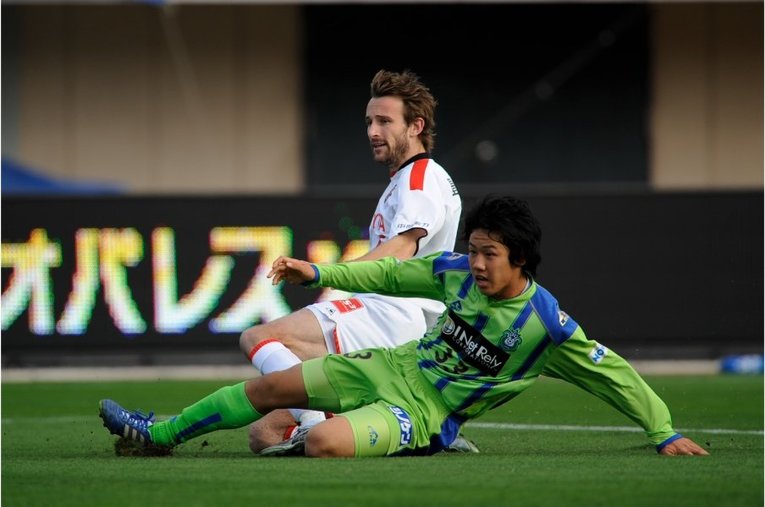 2010年、湘南ベルマーレの遠藤航©Sports Graphic Number