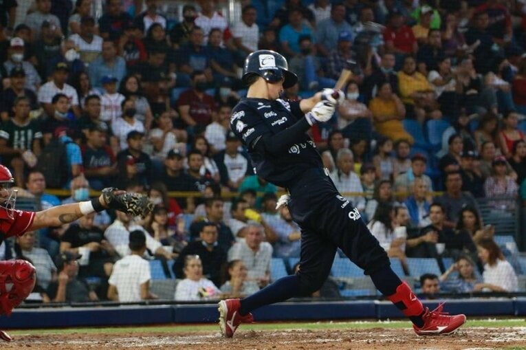 2球団目、レオン時代　写真は本人提供