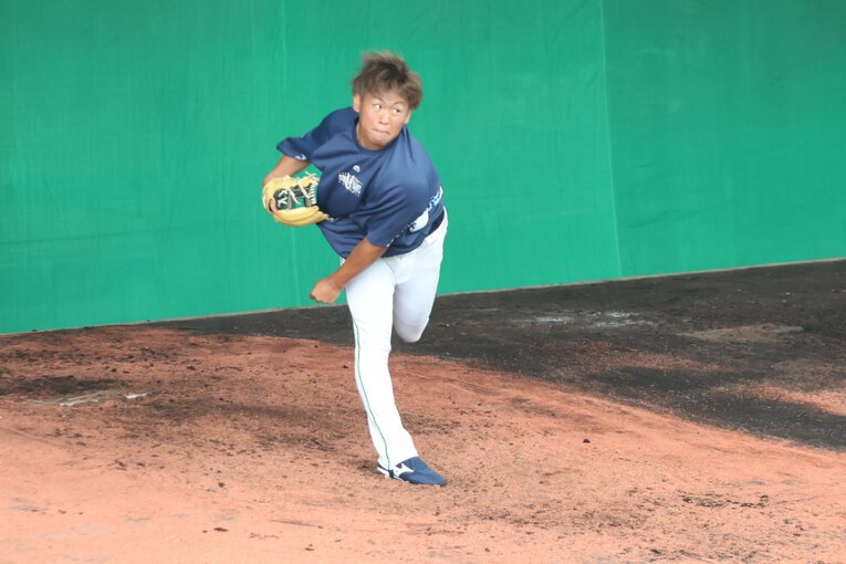 沖縄キャンプでの田口。例年とは違う取り組みを見せていたが、故障で途中離脱となった　©Fumi Sawai