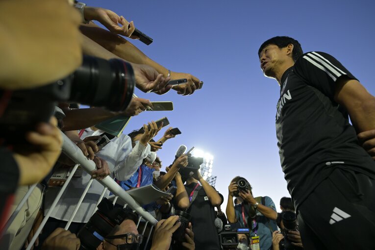 コスタリカ戦翌日、森保監督は取材に応じる　©Koki Nagahama/JMPA