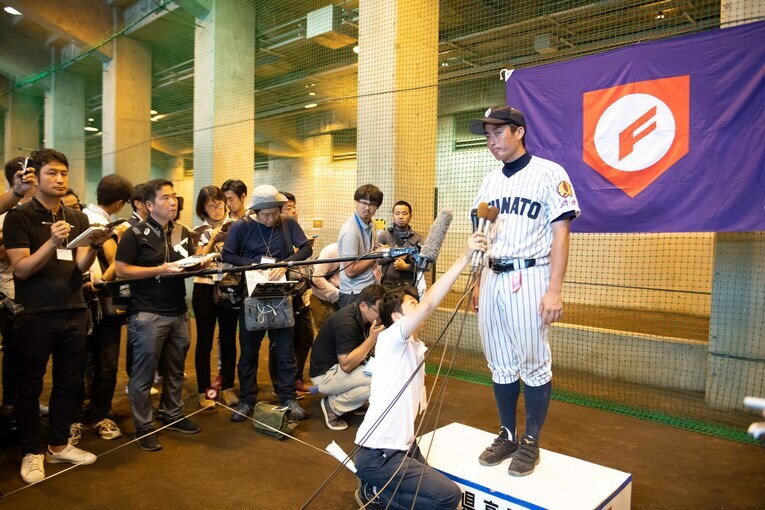 【大船渡ー花巻東／2019年岩手大会決勝】佐々木朗希の登板回避は大論争を巻き起こした　©Asami Enomoto