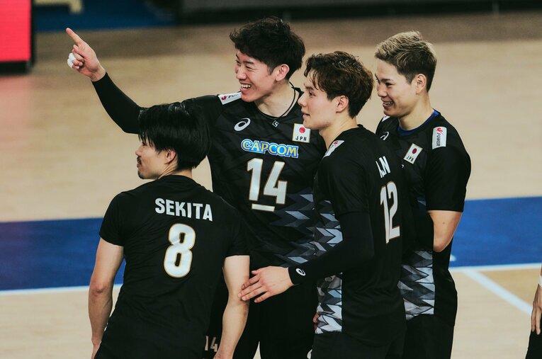 福澤達哉と荒木絵里香が史上最強といわれるバレーボール男子日本代表を徹底解説。（写真左から）関田誠大、石川祐希、高橋藍、西田有志 ／ photograph by Yuki Suenaga