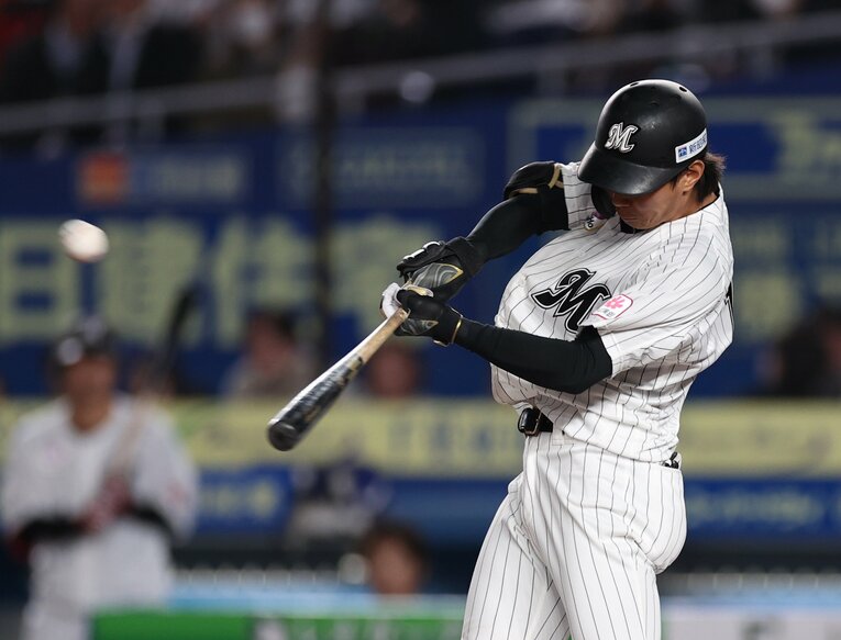 「1年間戦い抜きたい」と誓う藤原　©︎JIJI PRESS