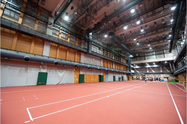 国立スポーツ科学センターの内観（2012年撮影）©Toshiya Kondo