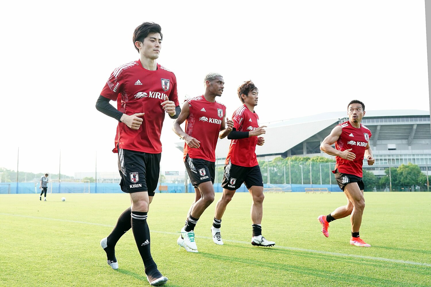 2021年6月、日本代表の一員としてトレーニングする様子　©Koji Watanabe/Getty Images