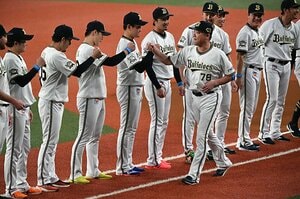 「長い説教はせず、短い言葉で背中を押す」オリックス中嶋監督が選手に与えた“見放されていないんだ”という安心感
