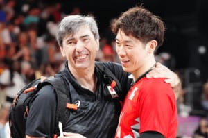 【驚きの真相】『ブラン監督、頭おかしくなったのかな？』男子バレー前監督が最後に明かした…石川祐希が“グー”を出した新技の秘話「世界が真似する発明になるかも」