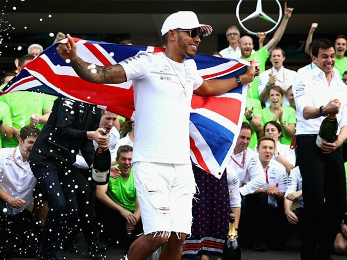 「別人」になって4度目のF1王者。今年のハミルトンは最高の男だった。＜Number Web＞ photograph by Getty Images