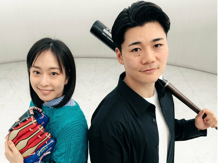 「完全に心を操られてます（笑）」清宮幸太郎が石川佳純に明かした新庄剛志監督“魔法の言葉” 今ドハマりの料理はせいろ蒸し「鶏ムネ肉に塩麹をつけて」＜Number Web＞ photograph by Hideki Sugiyama / Wataru Sato