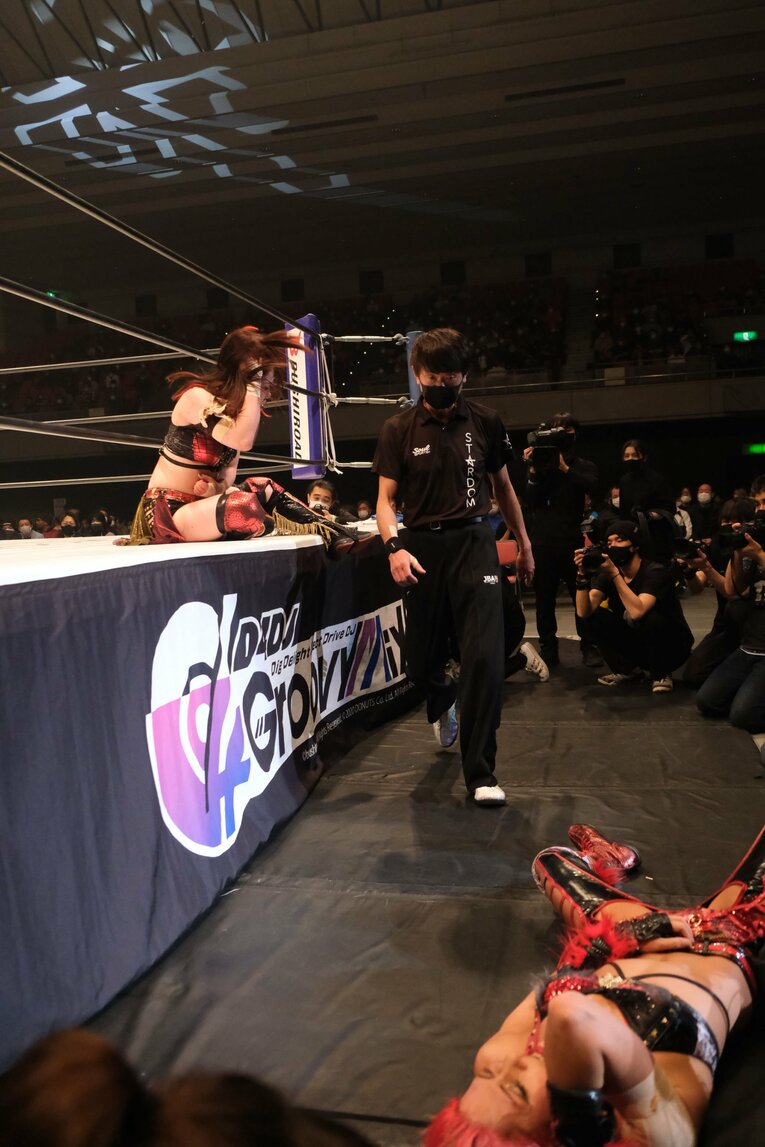 「ジュリアvs鈴季すず」はなぜ“最高に映える”タイトルマッチだったのか？ 試合直後の“姉妹”が明かしたそれぞれの「25分4秒」(64)