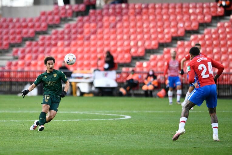 12月6日グラダナ戦で決めた絶妙なループシュート　©Getty Images