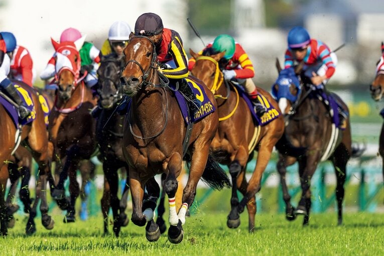 リバティアイランドには新馬戦から全レースで川田が騎乗。2023年桜花賞（写真）に続きオークス、秋華賞も制し史上7頭目の牝馬三冠を達成した　©︎Photostud