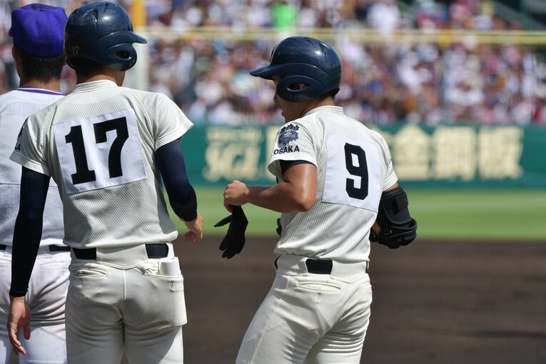 大阪桐蔭時代の青地　©Hideki Sugiyama