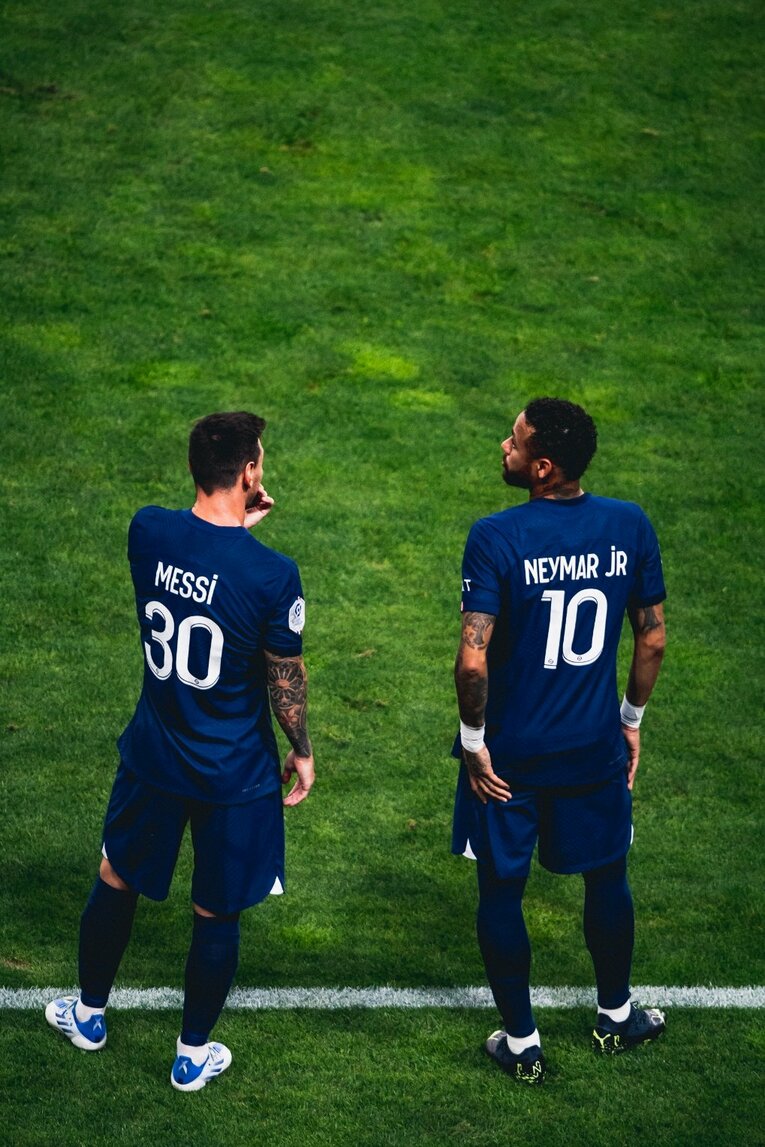 日本ツアーでのネイマール　©Sports Graphic Number