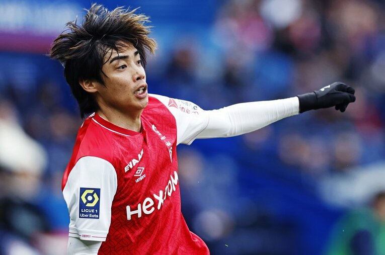 伊東純也はスタッド・デ・ランスでレギュラーの座を確固たるものにしている ／ photograph by Daisuke Nakashima