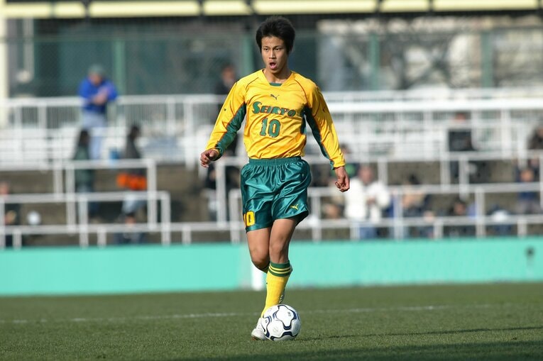 【日本サッカー名選手レア写真集】星稜高校3年時の本田圭佑（写真は右に続きます）　©YUTAKA/AFLO SPORTS
