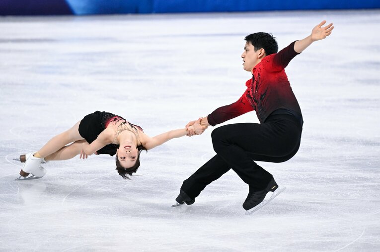 【個人戦ペアのショート】　©Asami Enomoto／JMPA