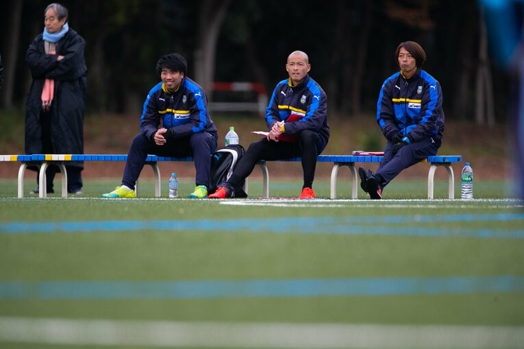 2016年、アカデミーのコーチ時代　©KAWASAKI FRONTALE
