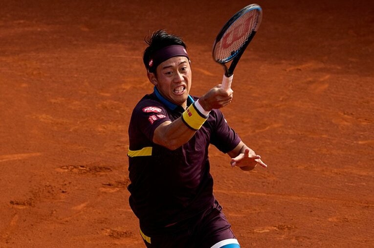 過去2度も優勝経験があるバルセロナ・オープンの3回戦で、ラファエル・ナダルにフルセットで敗れた錦織圭 ／ photograph by Getty Images