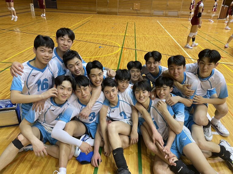 「さくらバレー」で大会連覇を達成した清風高校（筆者撮影）