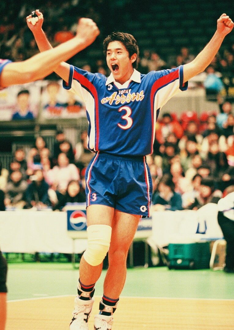 東レアローズ時代の加藤陽一 （2000年）©︎AFLO