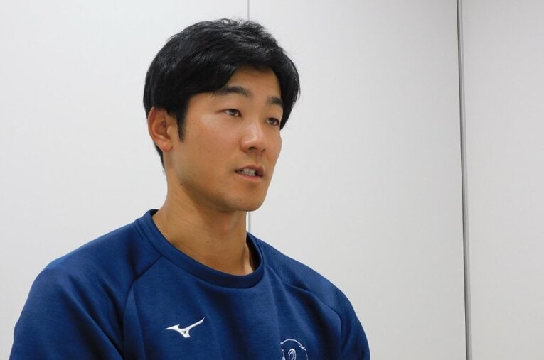 今季日本ハムから西武へFA移籍した石井一成 ／ photograph by NumberWeb