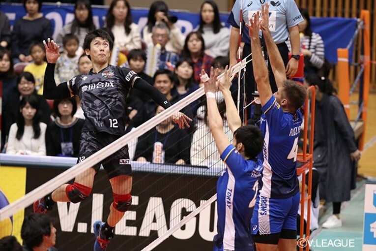 バレー高松卓矢が望む故郷への恩返し。「裏切り」の声も覚悟した移籍とは。(2)