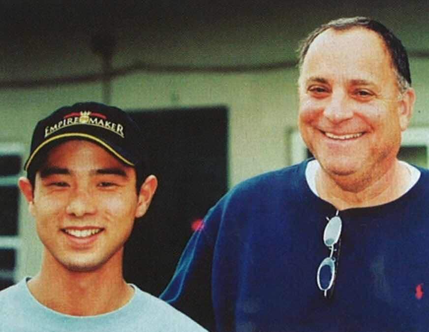 中内田青年（左）とフランケル師