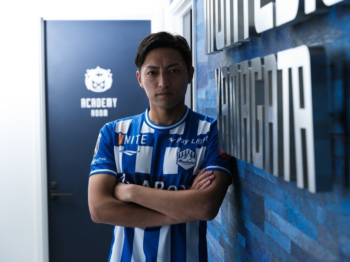 2022シーズンで着用する新ユニフォーム　©︎MONTEDIO YAMAGATA