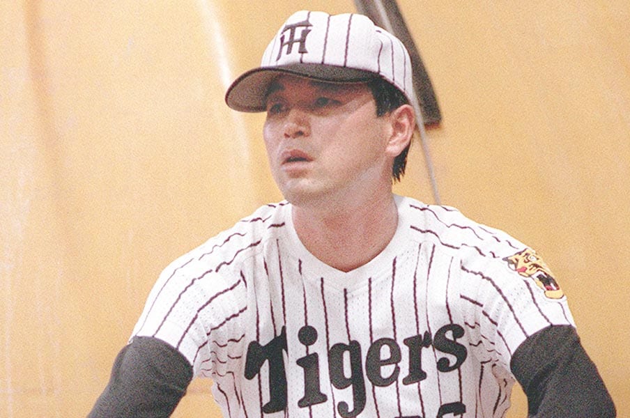 「おまえ、部屋に来い」阪神の新人左腕が“岡田彰布を驚愕させた”事件…プロ初登板で降板拒否「いいからボール貸せ」それでもコーチに愛された田村勤の今＜Number Web＞ photograph by Sankei Shimbun