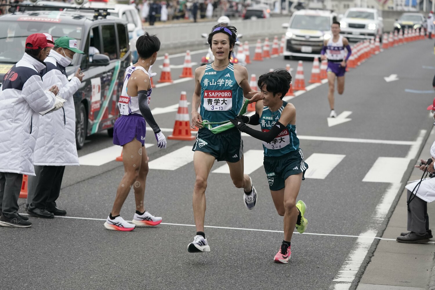 一気に首位に躍り出た3区　©JMPA