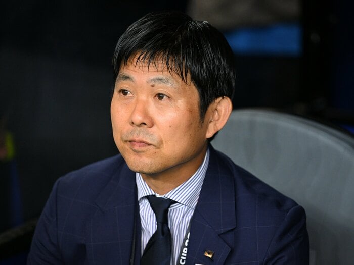 「堂安律は動かさないほうがいい」森保一監督の“歴史的名采配”とは…「なぜ森保ジャパンは0－2からブラジル戦初勝利できたのか？」監督本人が明かしたウラ側＜Number Web＞ photograph by AFLO
