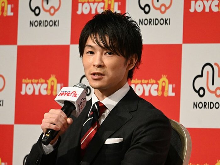 「所属がなくなってどうなるかと思った」 内村航平新スポンサー決定のウラ側とユニフォームの“あるポイント”＜Number Web＞ photograph by Yumiko Yanai