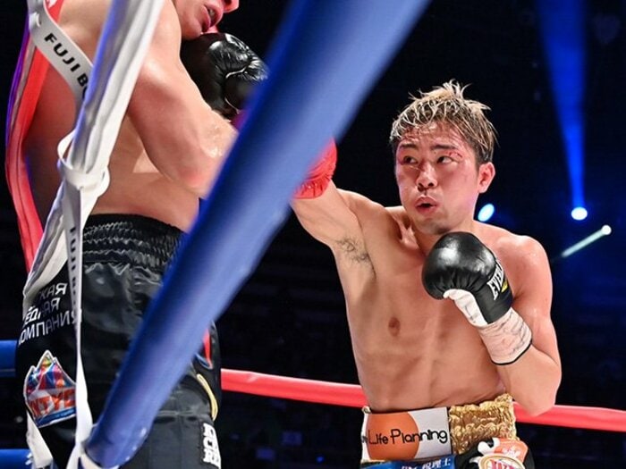 スポーツ会場の規模が小さくなる？ボクシングが予見する興行の未来。＜Number Web＞ photograph by AFLO