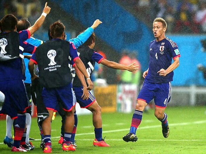 日本の「コンセプト」を呼び覚ませ。本田のゴールが日本にもたらす効果。＜Number Web＞ photograph by Getty Images