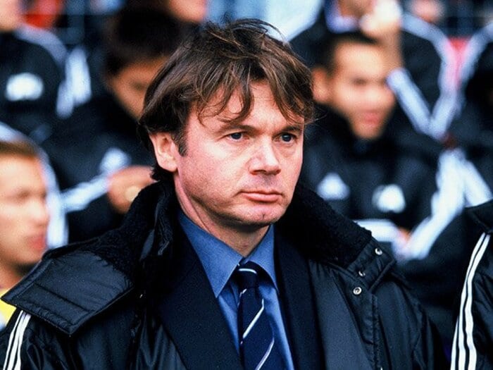 なぜ「指導は軍隊式だし選手を平気で殴る」トルシエが日本代表監督に？《ベンゲルにフラれた後》の知られざる候補と就任の真相＜Number Web＞ photograph by Kazuaki Nishiyama