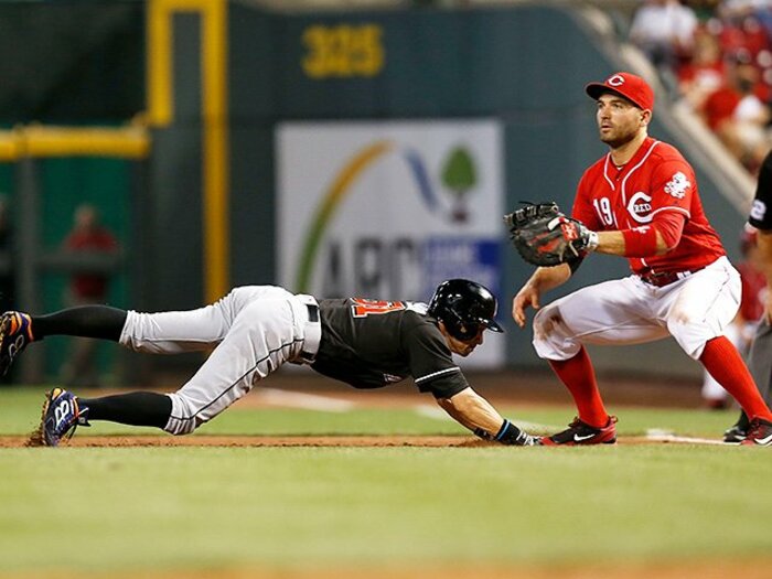 イチローに届けられた51枚ものピザ。盟友ボットのジョークは敬意の表れ。＜Number Web＞ photograph by Getty Images